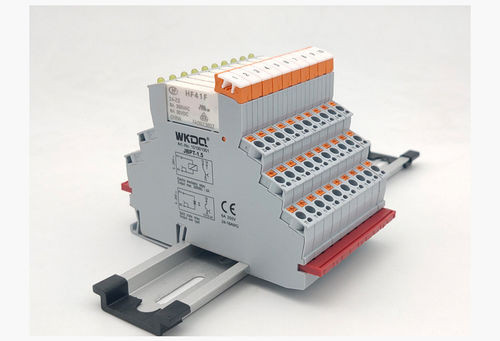 端子台リレー PLC インターフェース用モジュール DIN レール取り付けプッシュイン接続